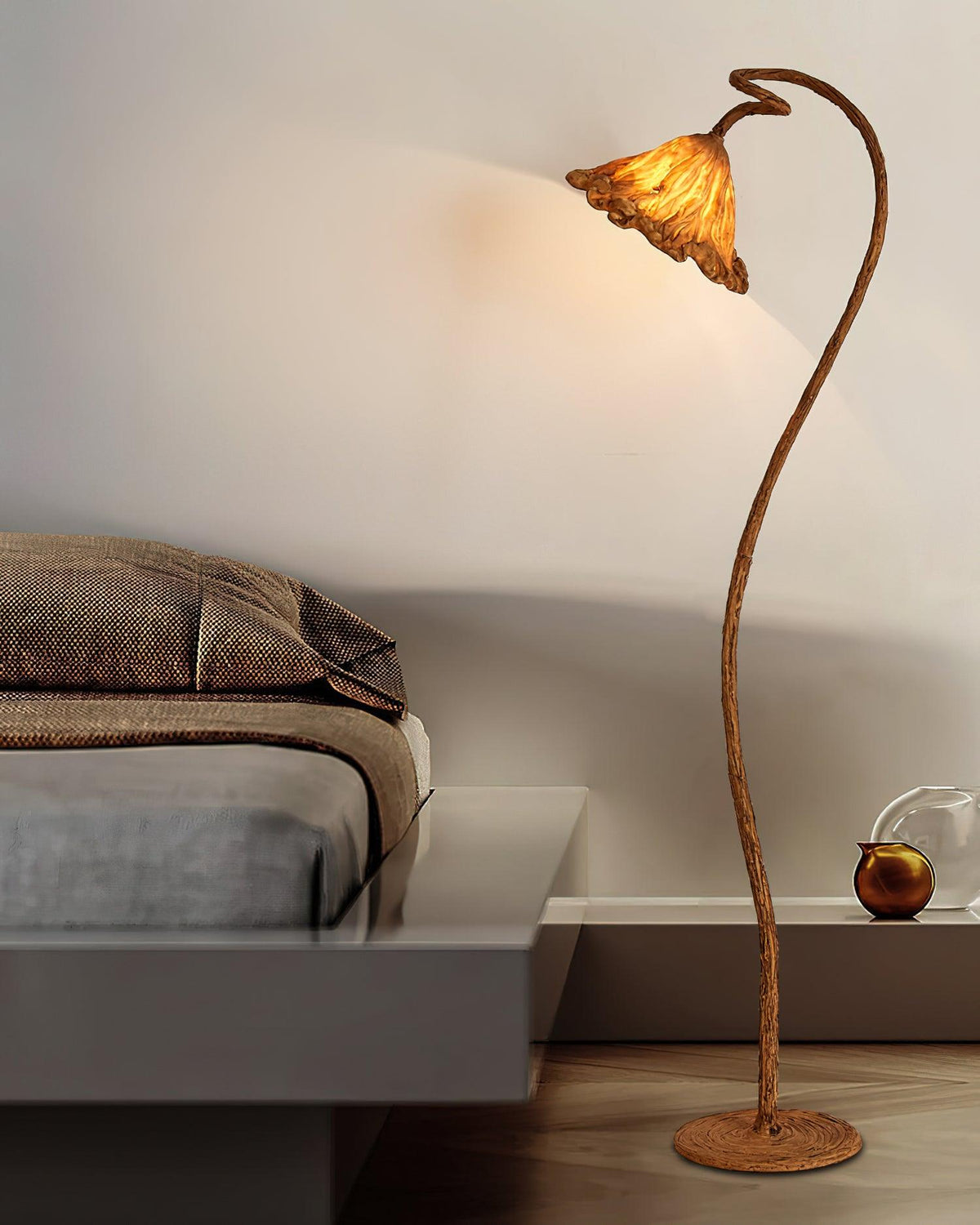 Ailo vloerlamp van natuurlijke hars