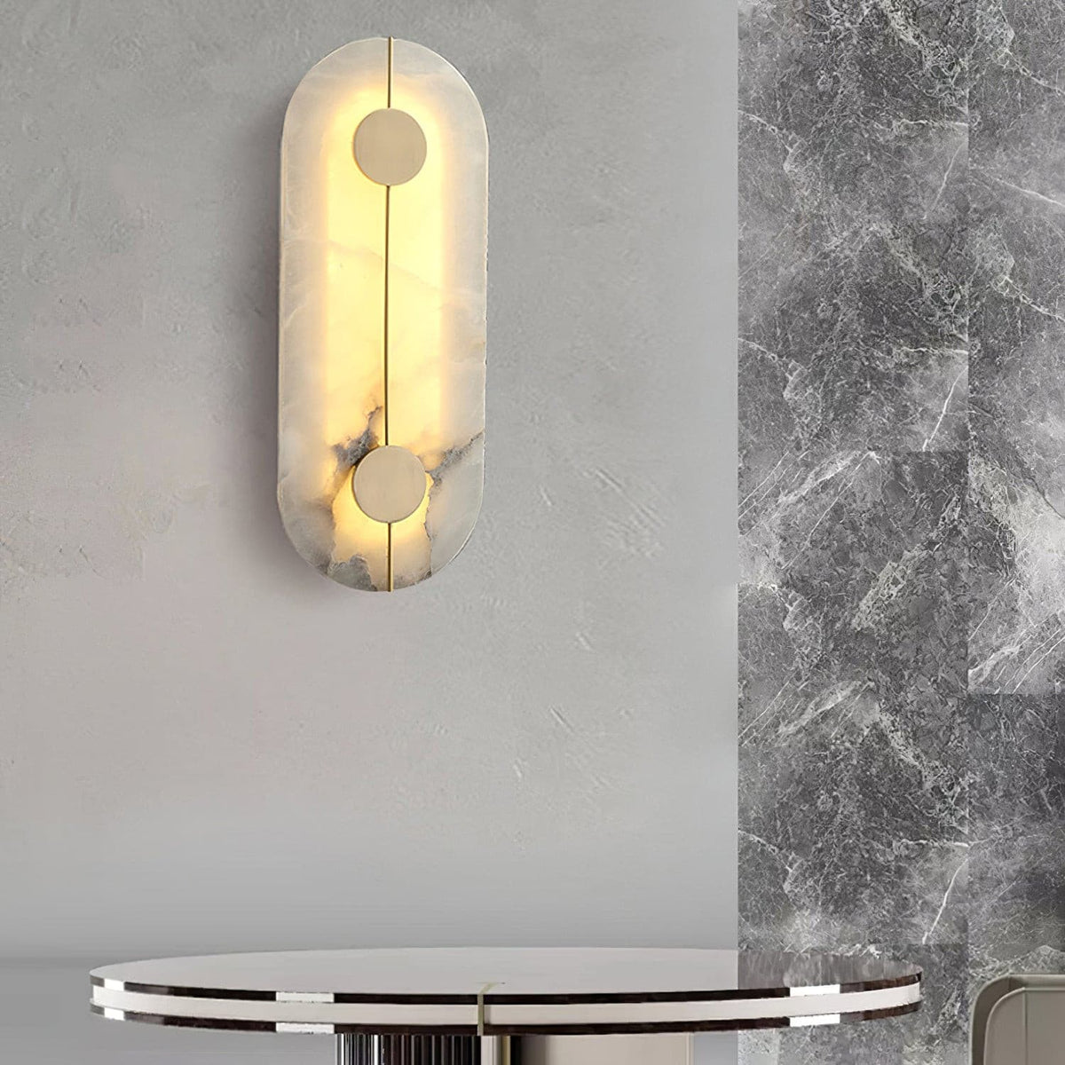 Artistieke wandlamp van dolomiet en koper met retro-uitstraling