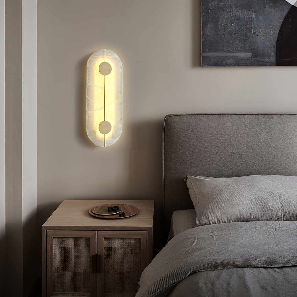 Artistieke wandlamp van dolomiet en koper met retro-uitstraling