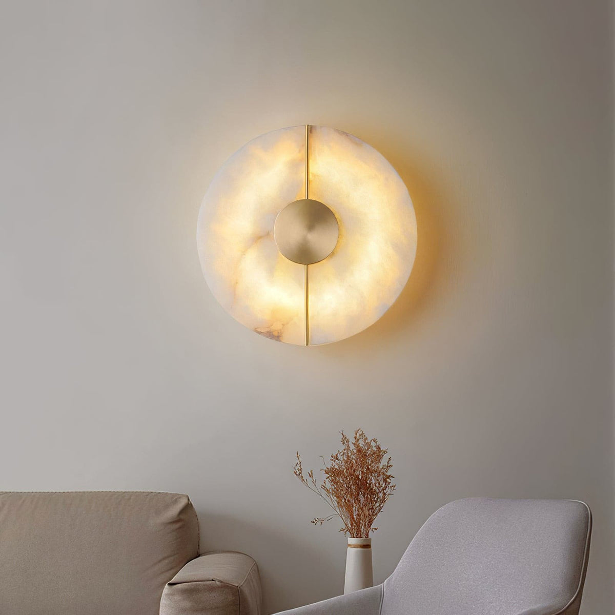 Artistieke wandlamp van dolomiet en koper met retro-uitstraling