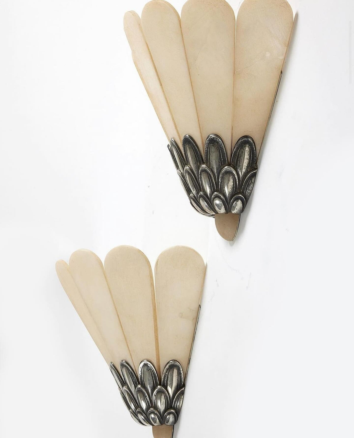 Marbe Vintage Albast Bloemblaad wandlamp