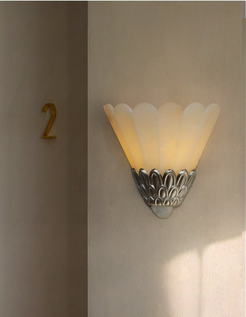 Marbe Vintage Albast Bloemblaad wandlamp