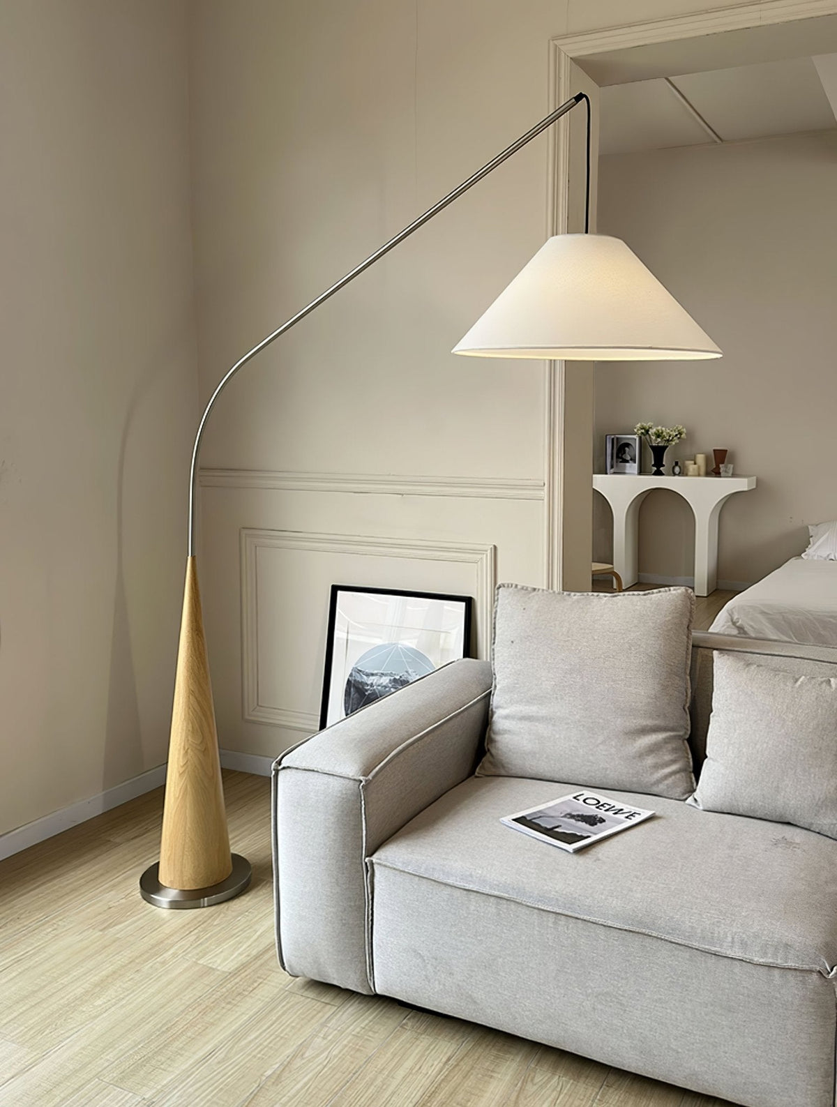 Uriah Minimalistische vloerlamp met stoffen kap