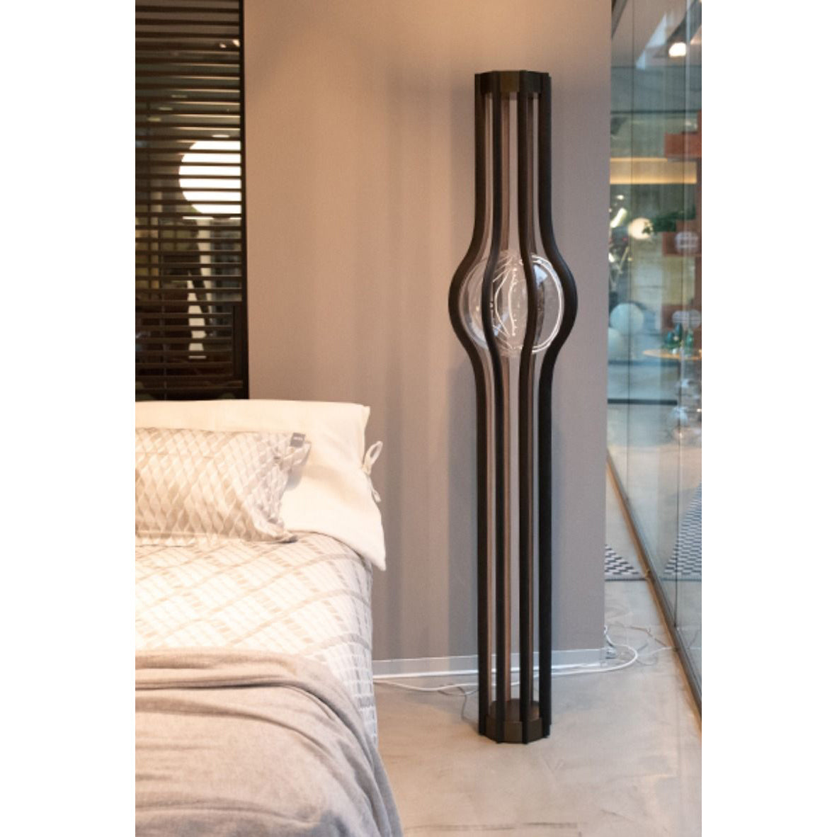 Renielle vloerlamp