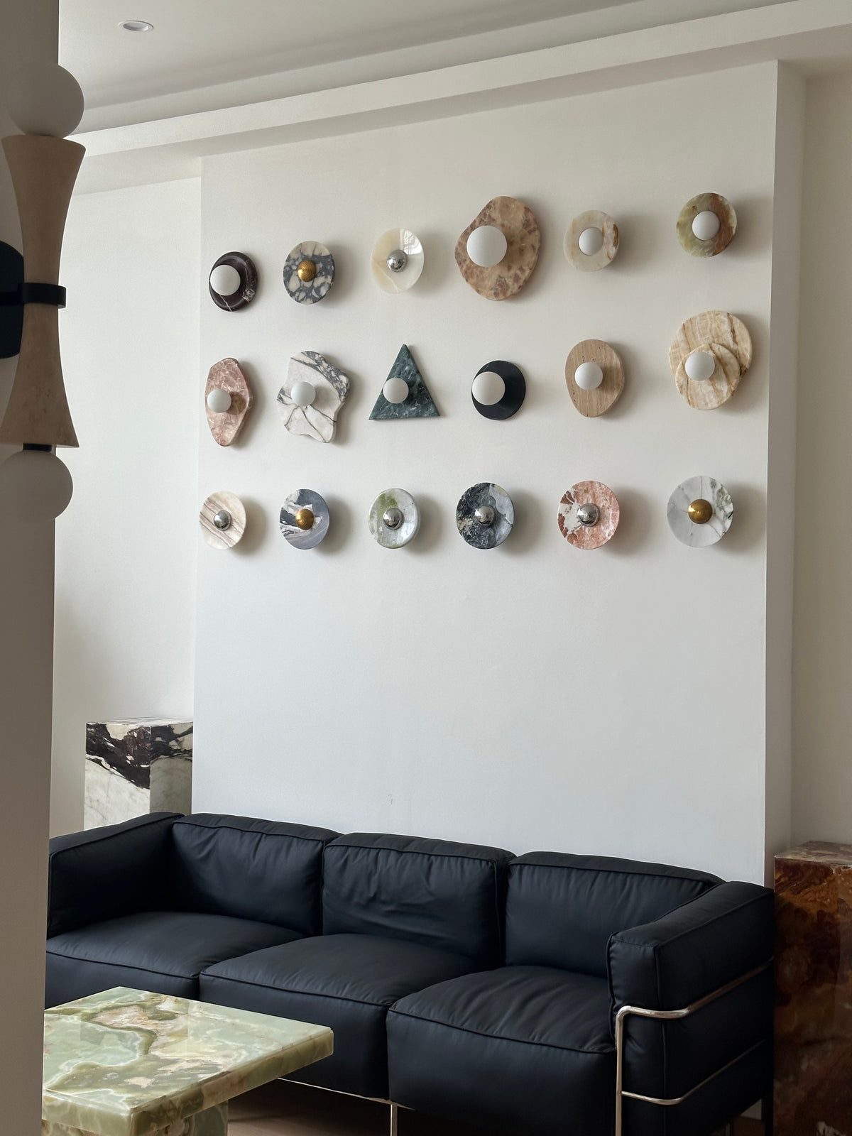 Astr moderne minimalistische wandlamp van steen en glas