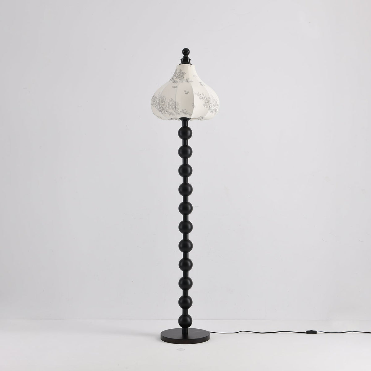 Avenivella moderne vloerlamp van walnoothout
