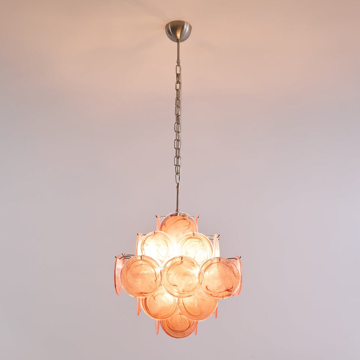 Celeian Kroonluchter Roze Iridescent Glazen Schijven Gelaagd Romantisch
