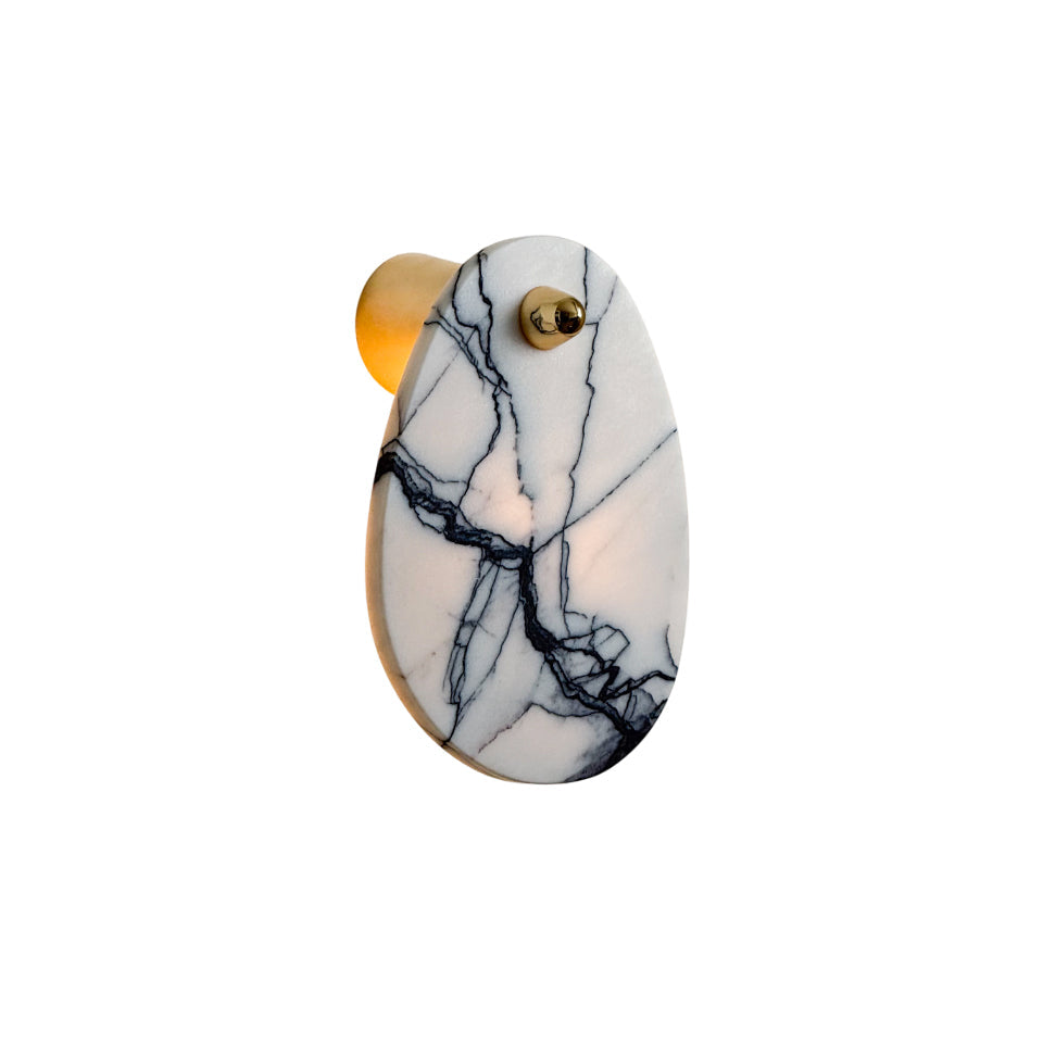 Norduvys moderne wandlamp van marmer met luxe metalen accenten