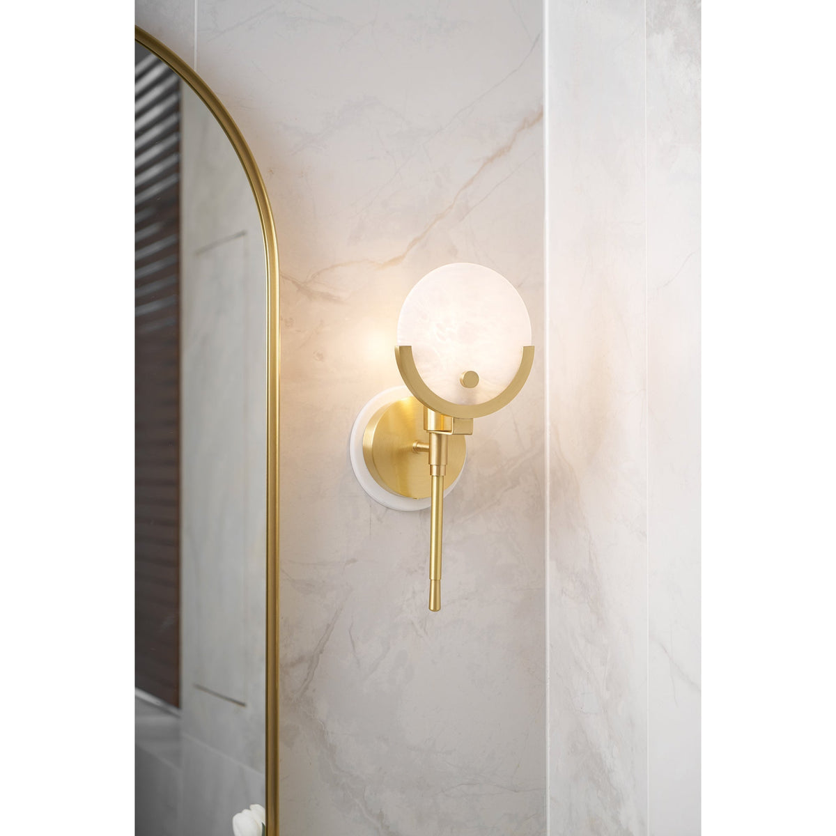 Aminex Sphere albasten wandlamp