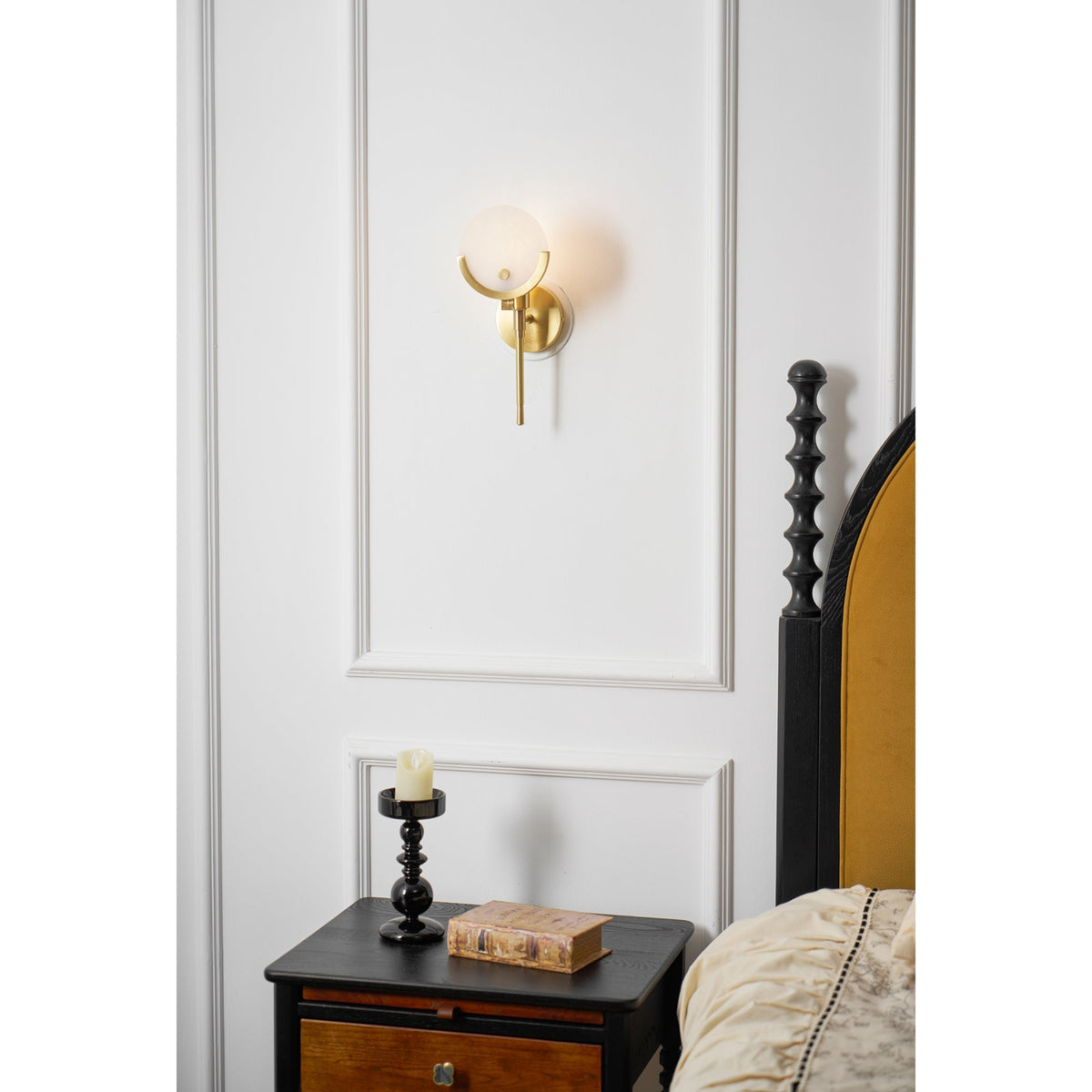 Aminex Sphere albasten wandlamp