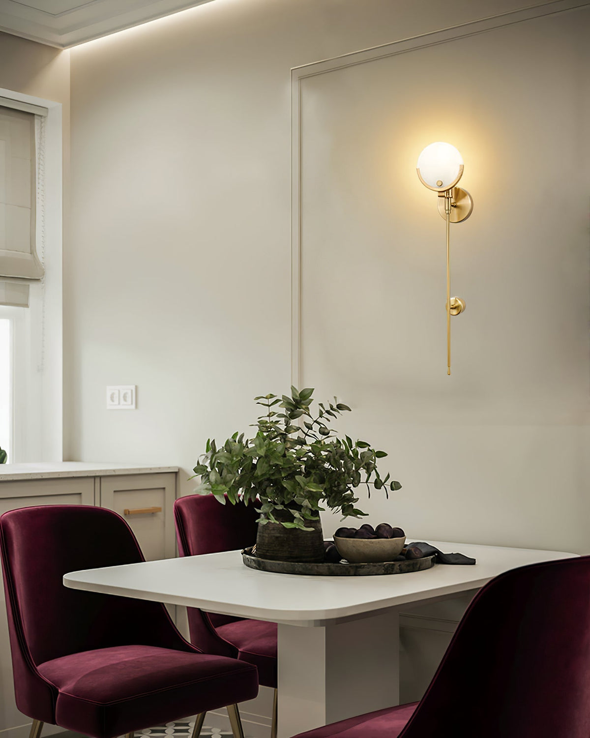 Ljomuvyo Moderne minimalistische wandlamp van messing met albasten kap