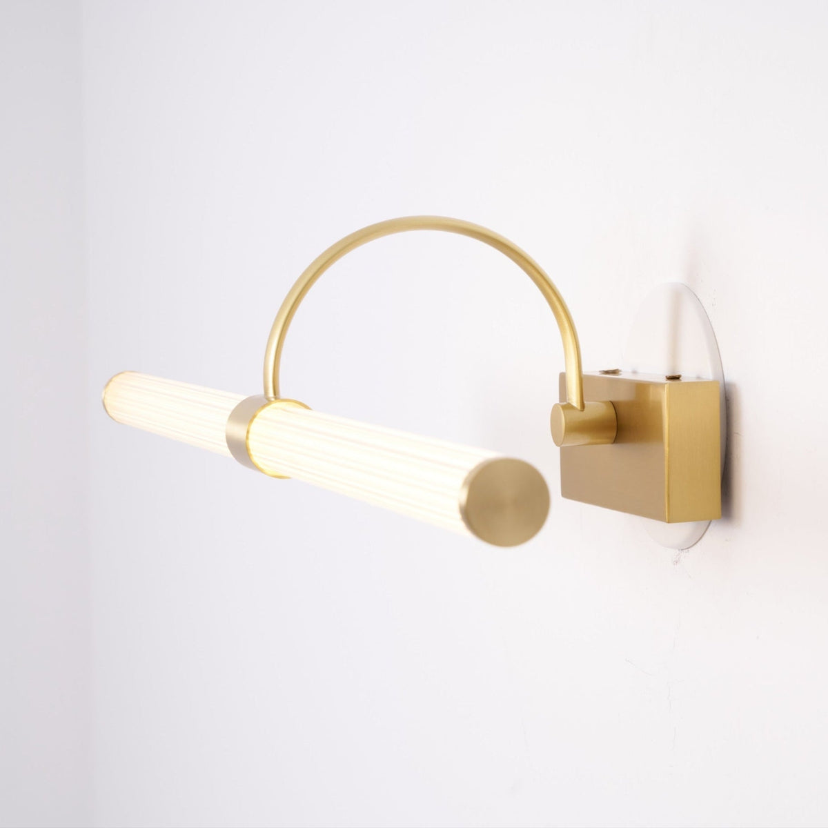 Beryl Moderne minimalistische wandlamp van messing
