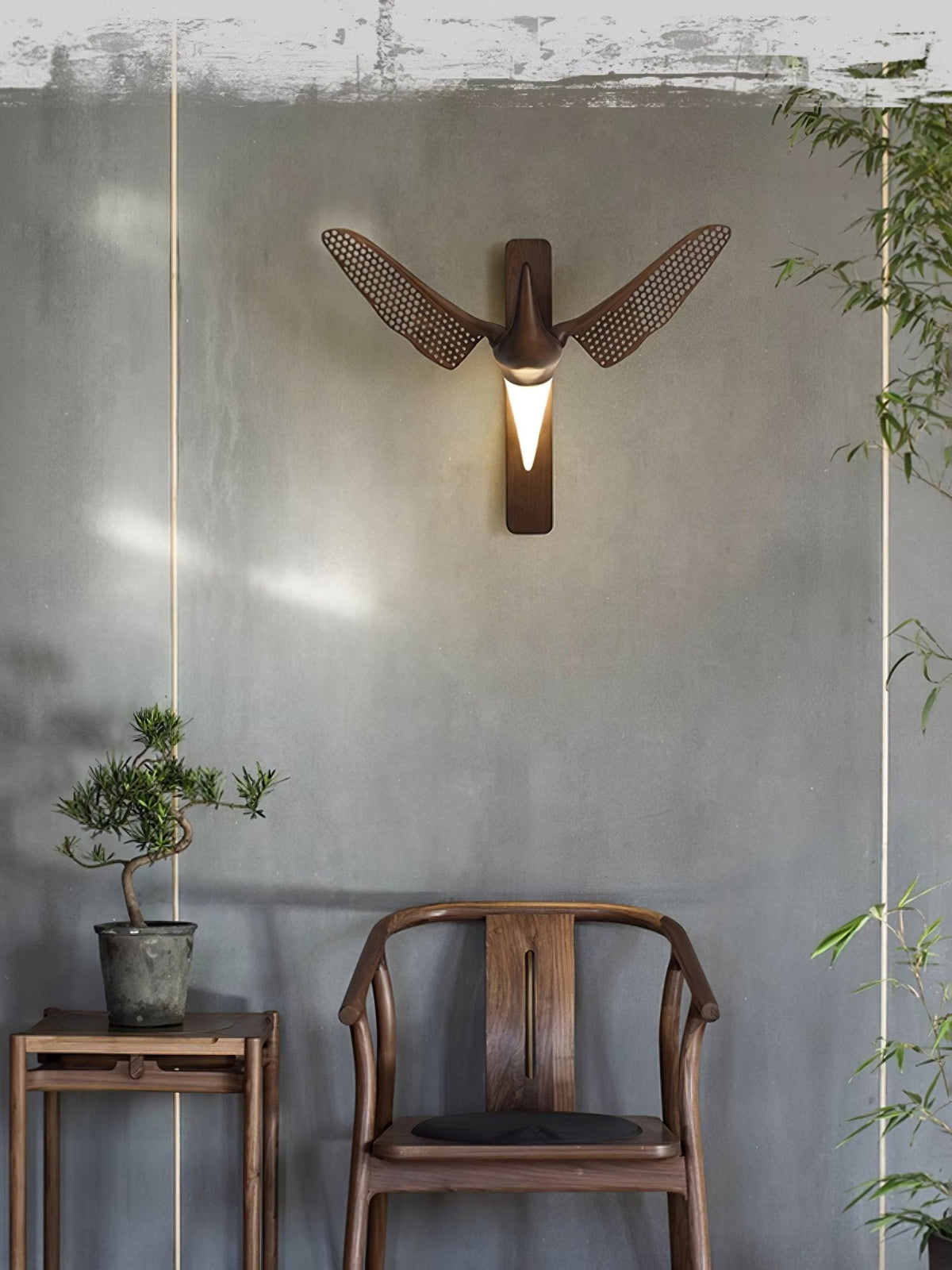 Avesa Individual Creativity wandlamp van walnoot