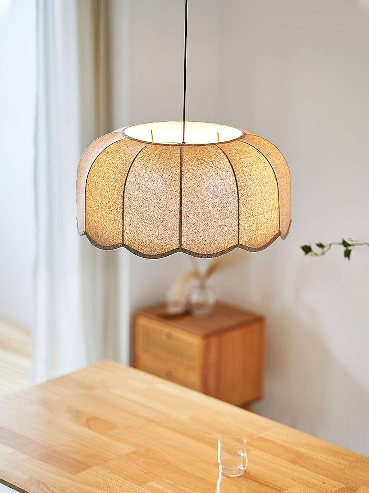 Linoaya hanglamp van Stof met Rustieke Sfeer in Beige