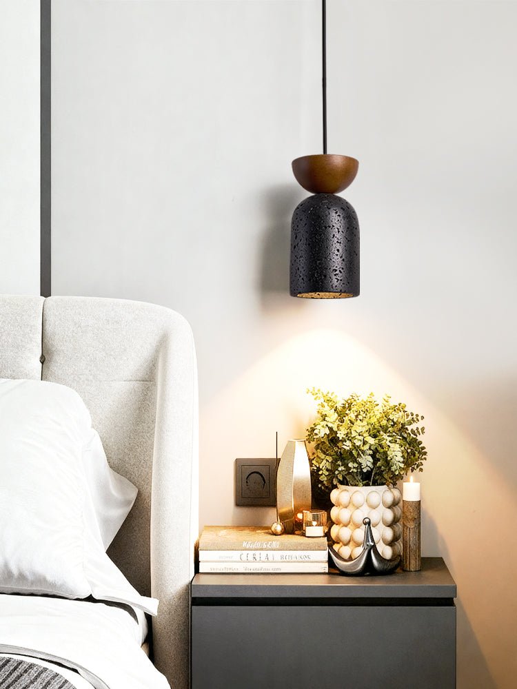 Iris hanglamp met zwarte travertin en donker walnoot