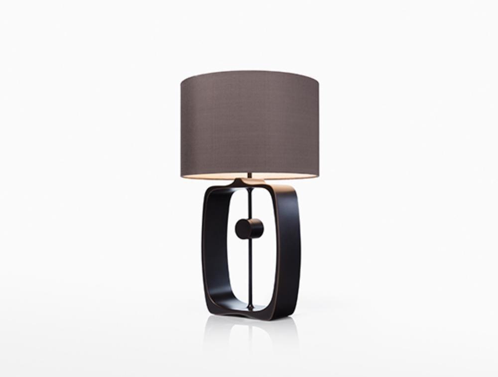 Frank moderne tafellamp