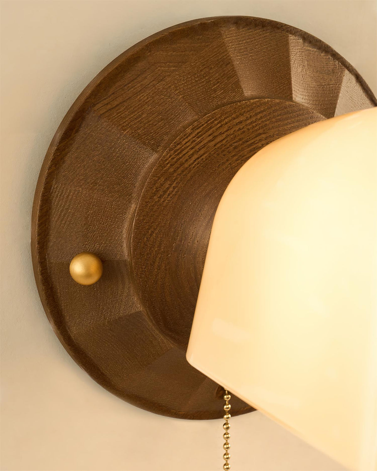 Elaelette wandlamp