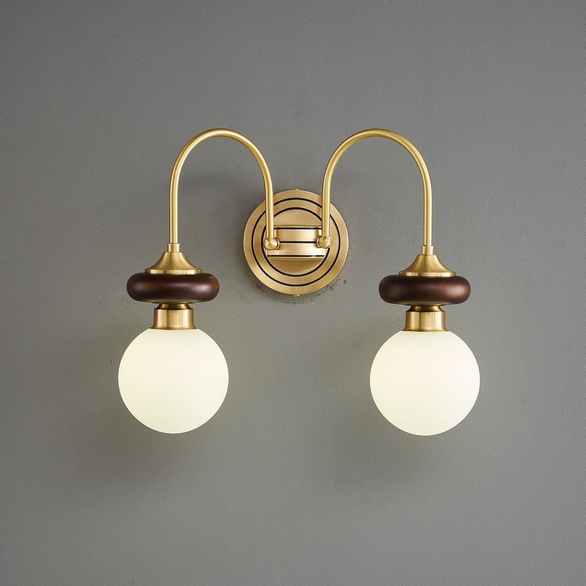 Elvalora wandlamp Premium Noordse Kunst Walnoot glas