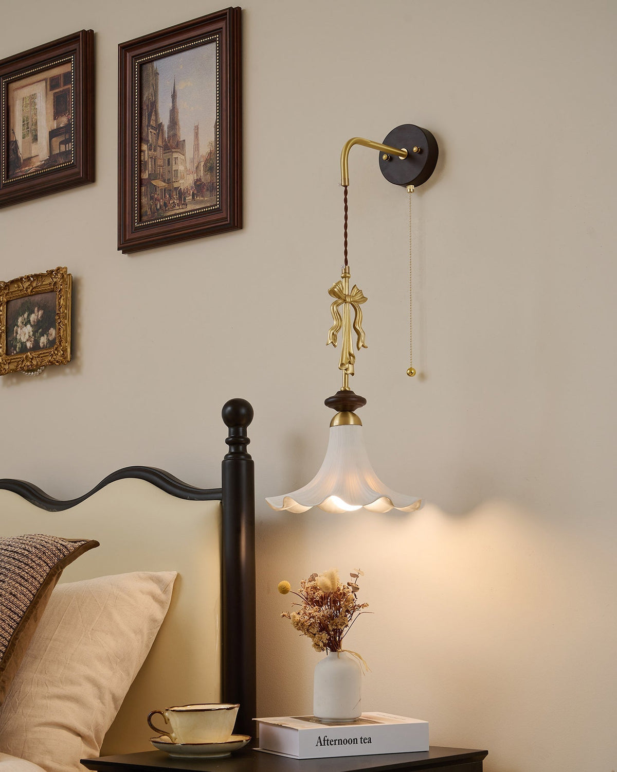 Lilac wandlamp