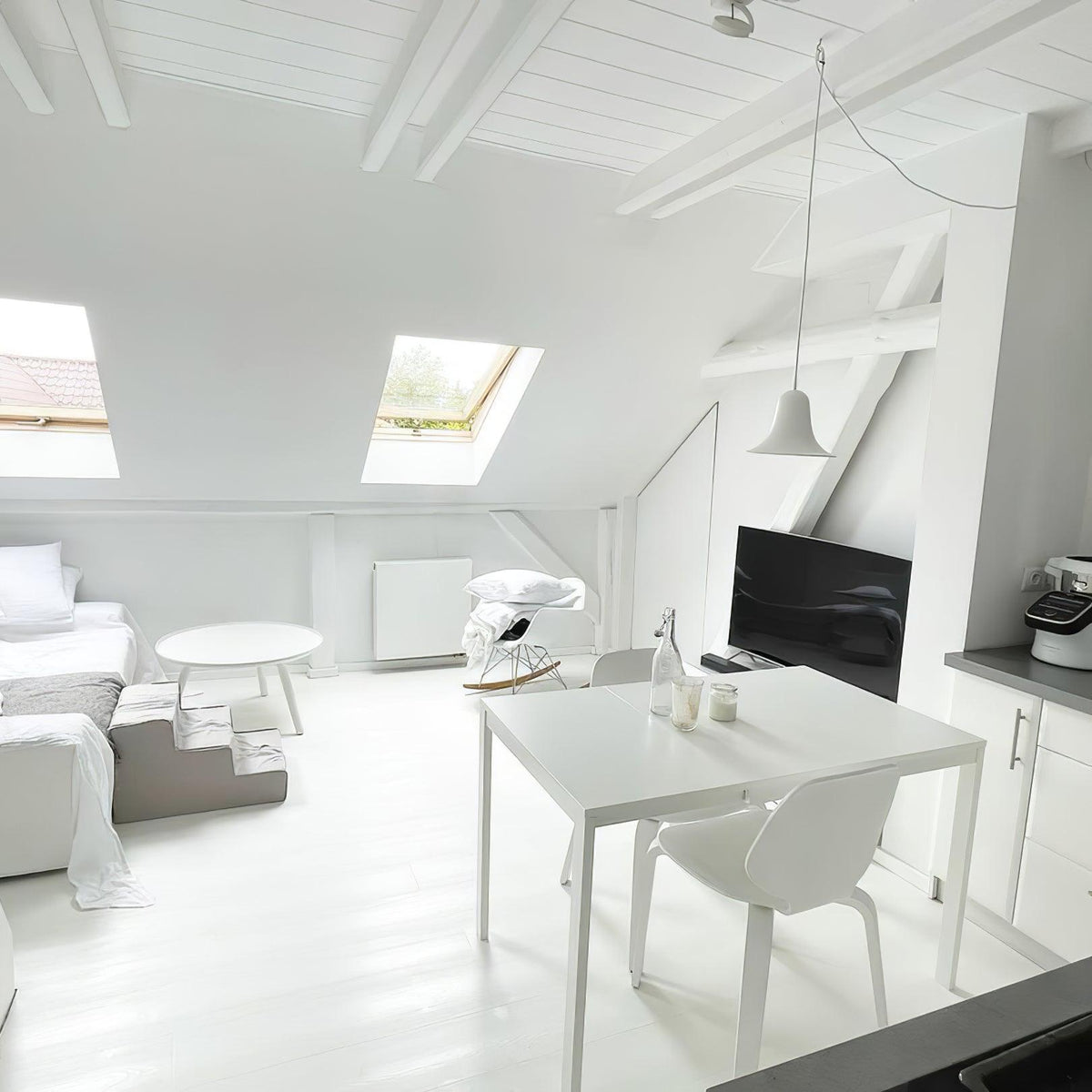 Nevin Minimalistische hanglamp met klokkenkap