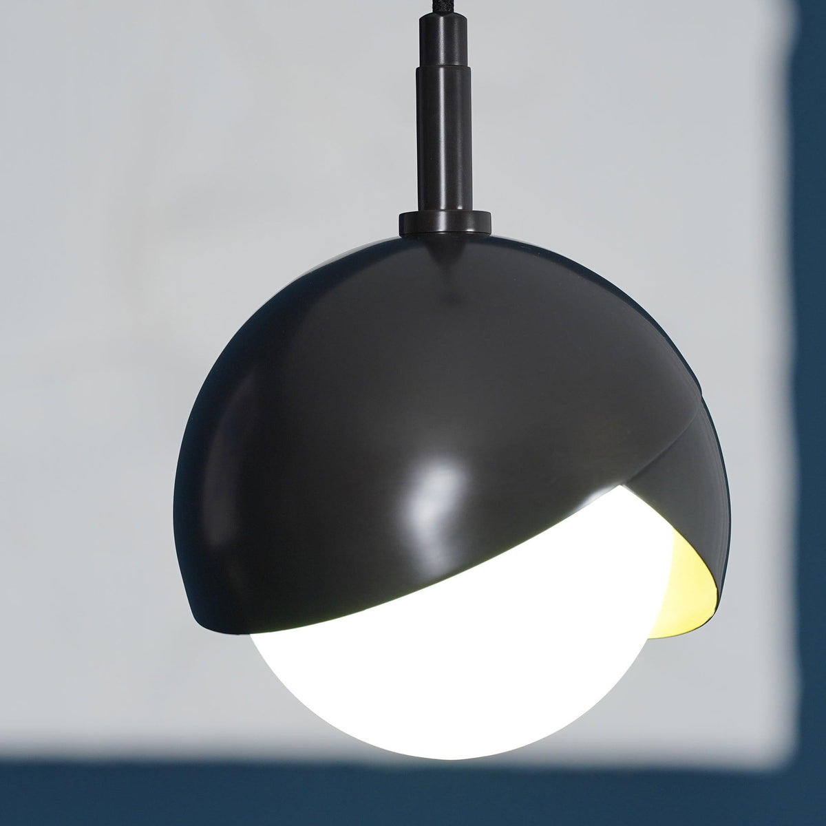 Jynara Hanglamp Messing genest opaal Bolvormig modern