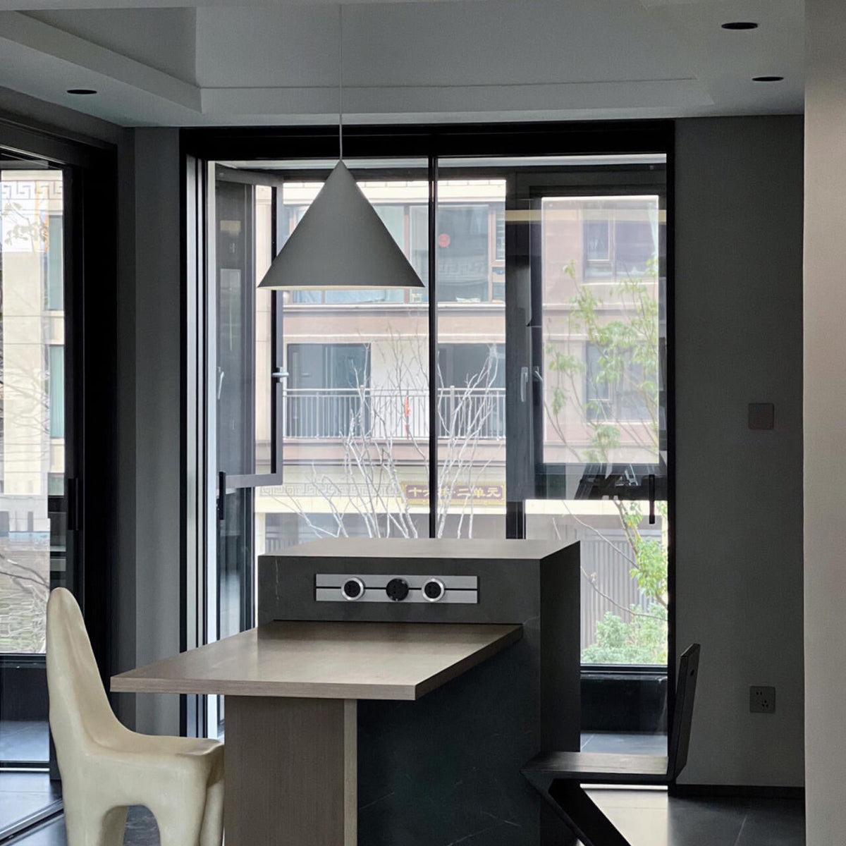 Caeluvyu moderne minimalistische hanglamp van donker metaal