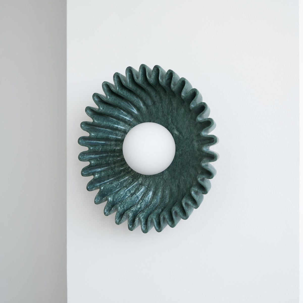 Avenisielle wandlamp