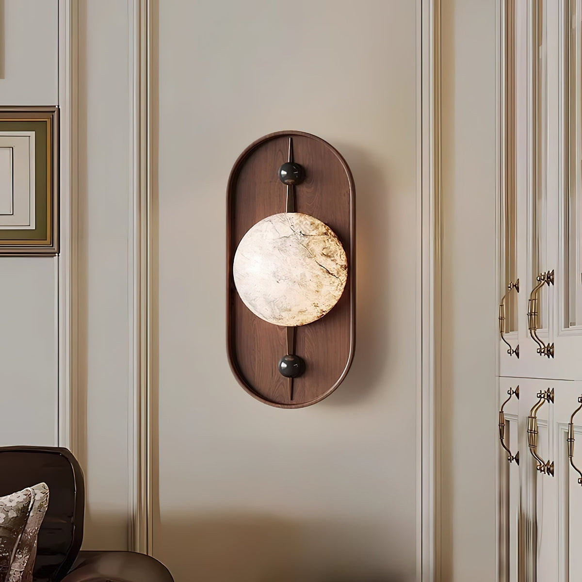 Lyvaran Oval albasten wandlamp van Walnoot
