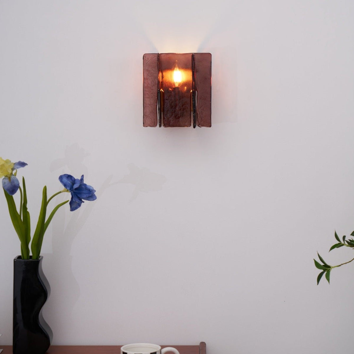 Erove wandlamp met glas Kunstwerk