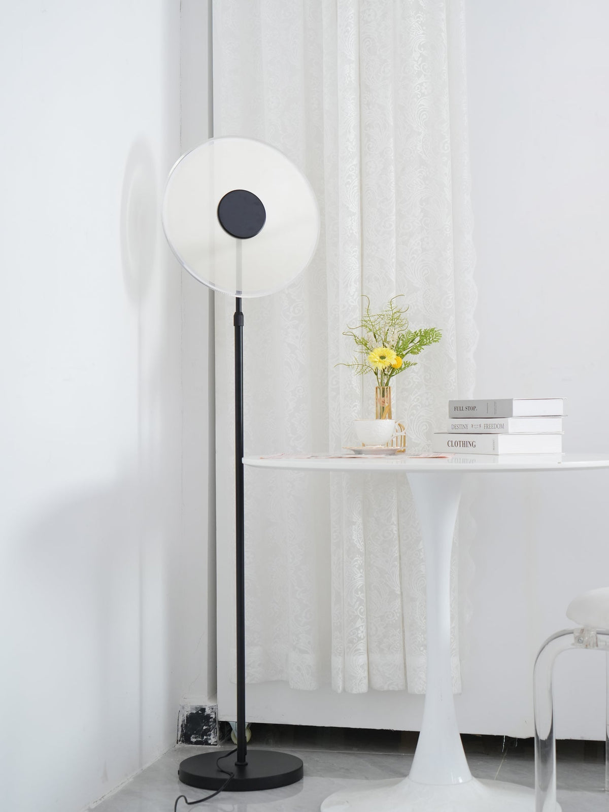 Abir Minimalistische vloerlamp