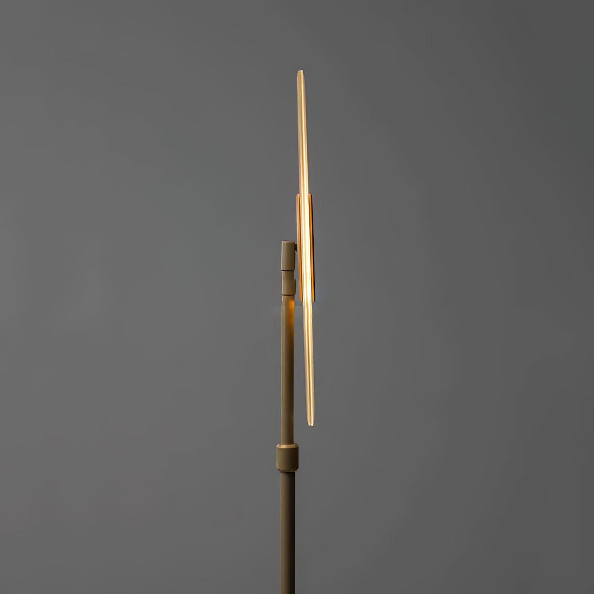 Abir Minimalistische vloerlamp