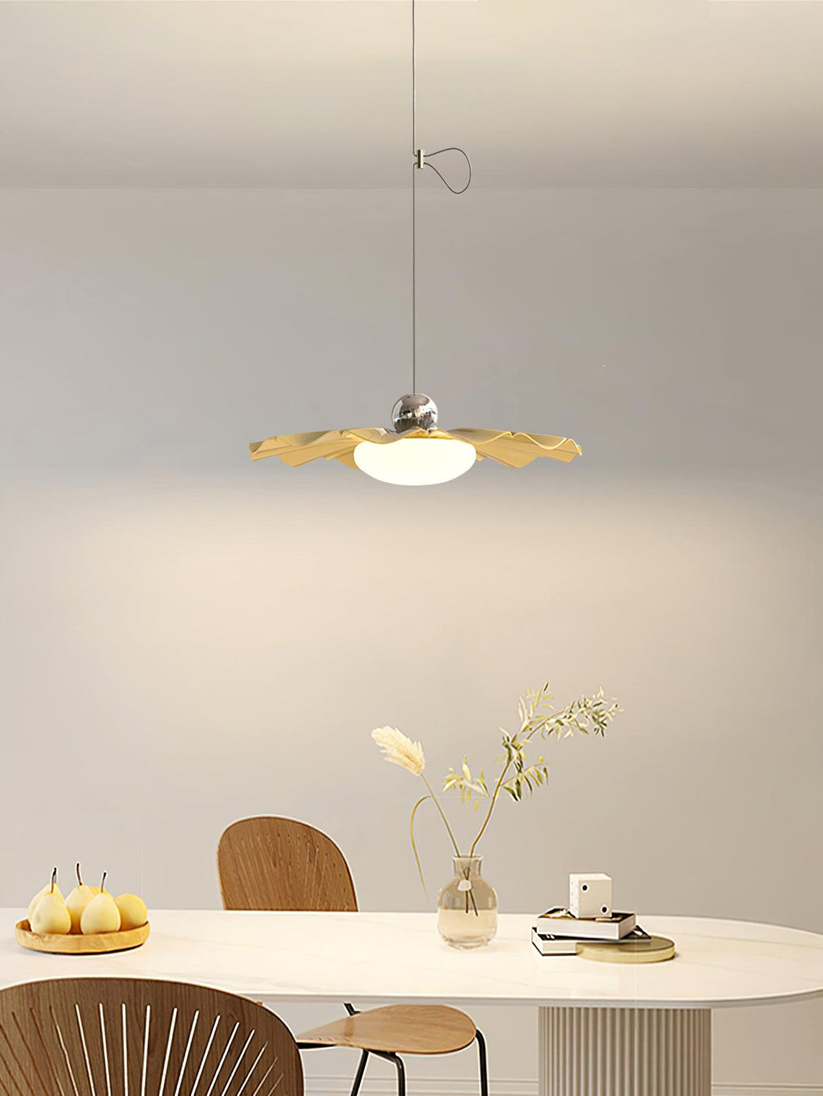 Oriinia hanglamp messing acryl eetkamer