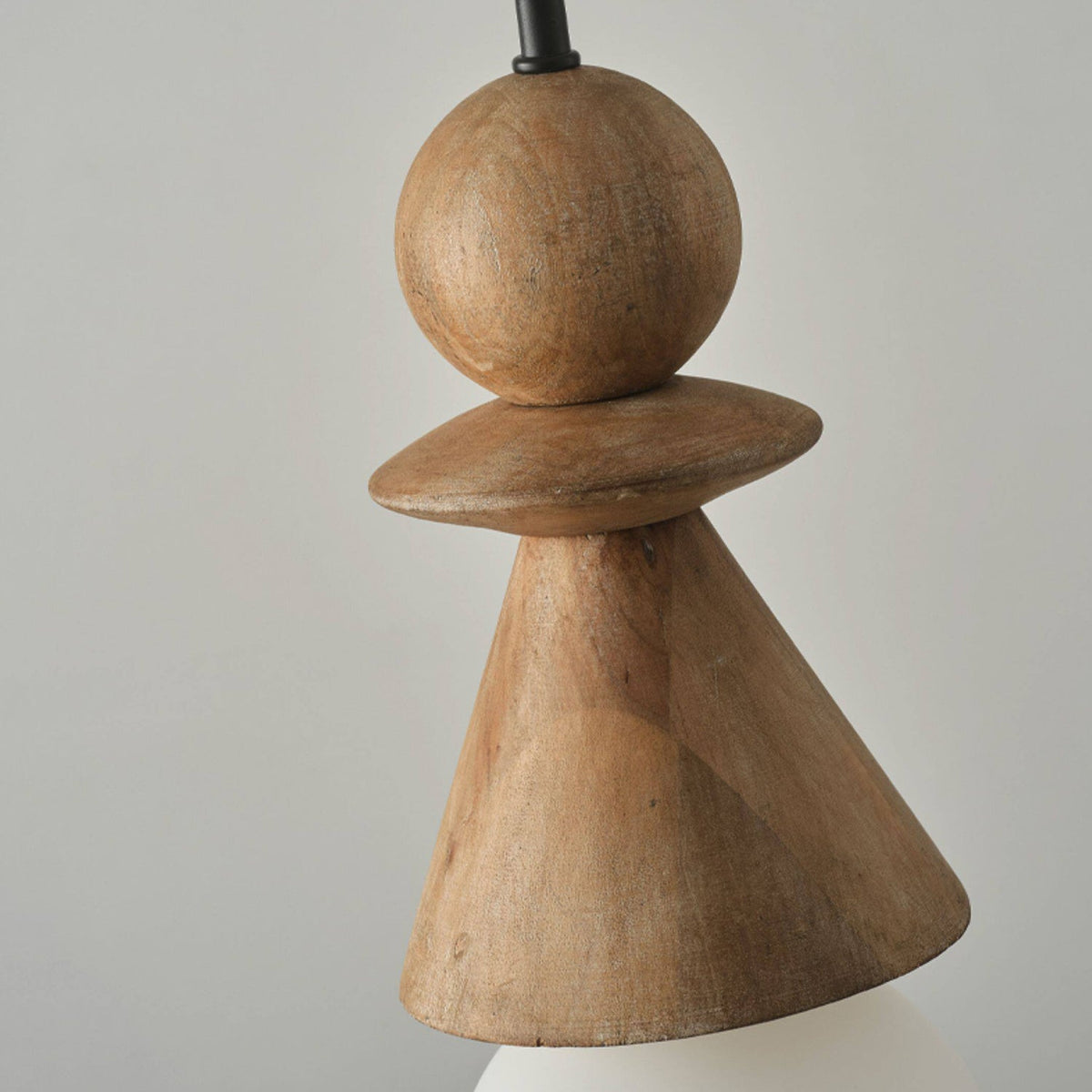 Alderelle gestapelde houten totem hanglamp