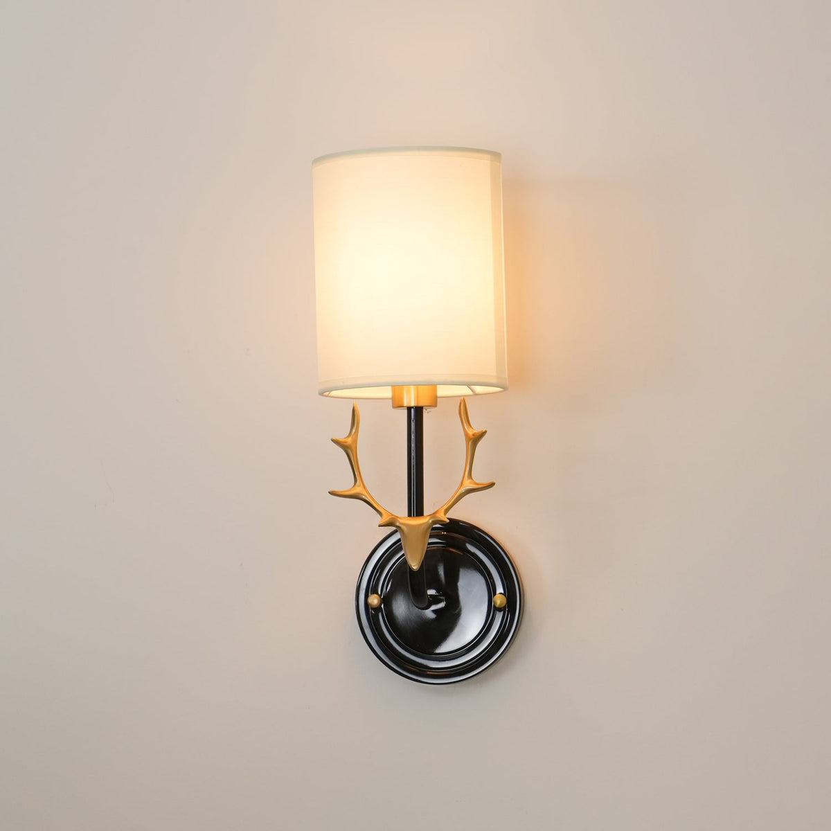 Auriviella elegantie Hertenhoofd wandlamp van messing