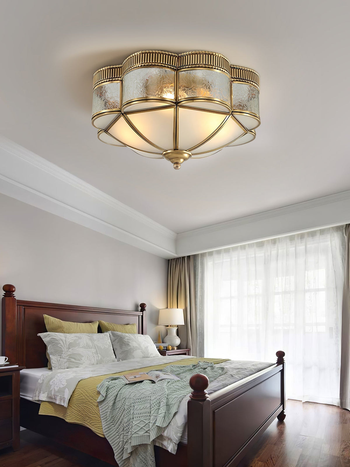 Soliiella Plafondlamp Messing Koepel Mat klassiek Elegant