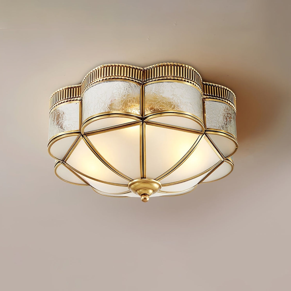 Soliiella Plafondlamp Messing Koepel Mat klassiek Elegant