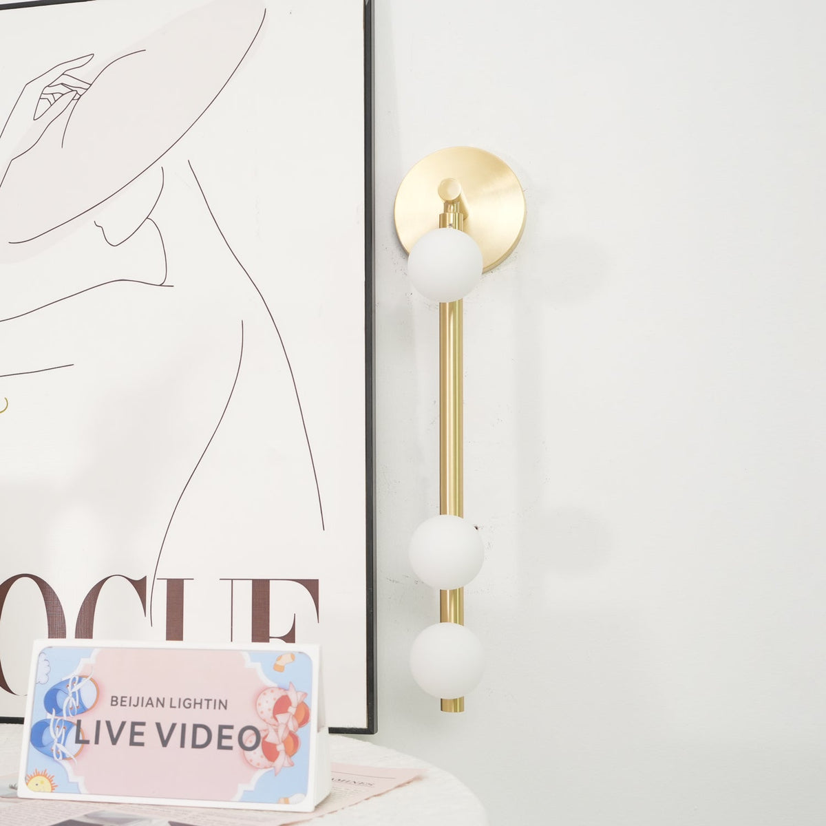 Pamela Tube met stekker messing glas wandlamp