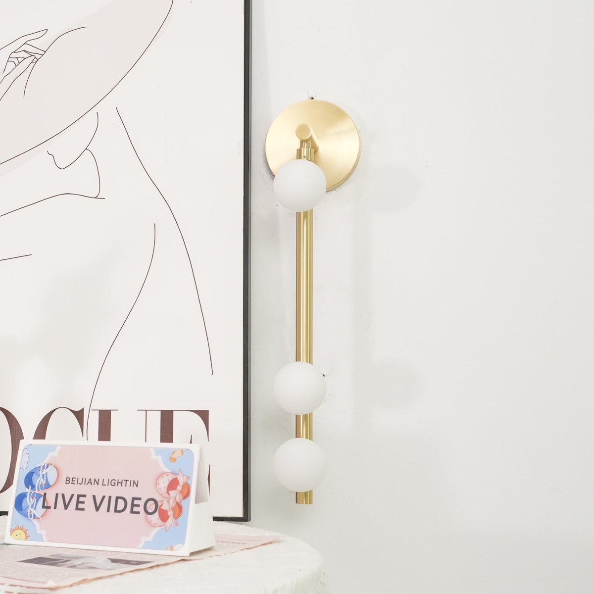 Pamela Tube met stekker messing glas wandlamp