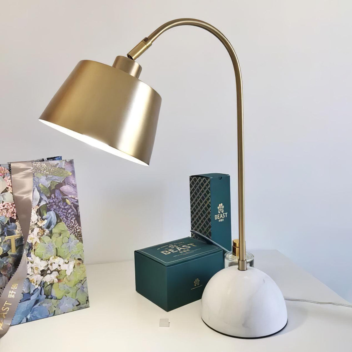Caleo elegante tafellamp met marmeren voet