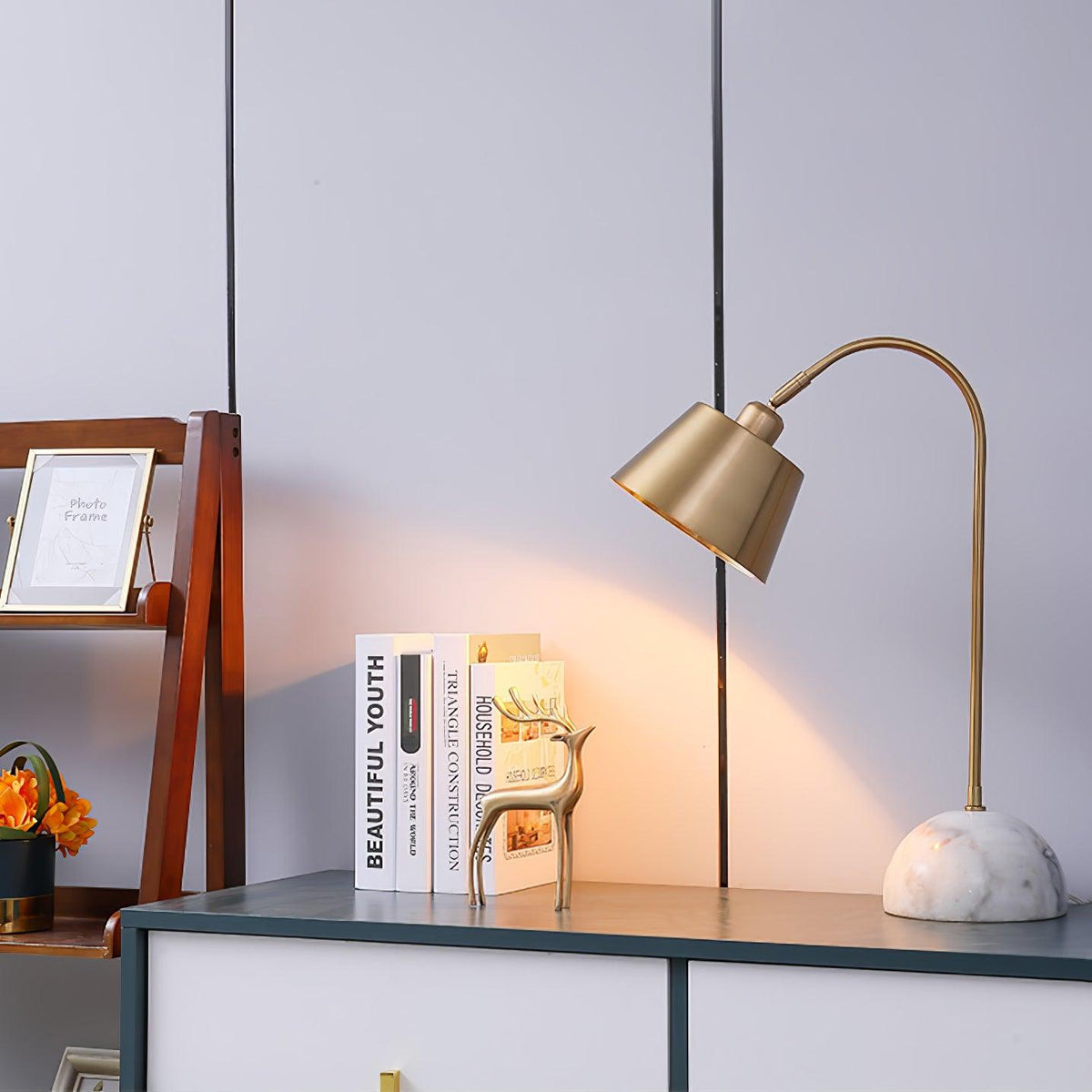Caleo elegante tafellamp met marmeren voet
