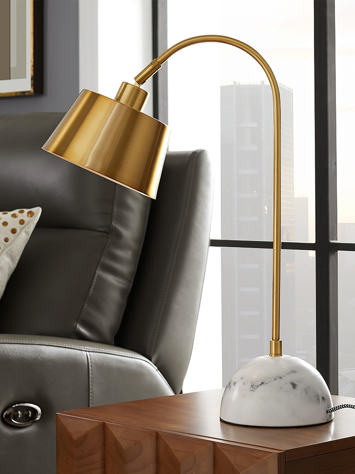 Caleo elegante tafellamp met marmeren voet