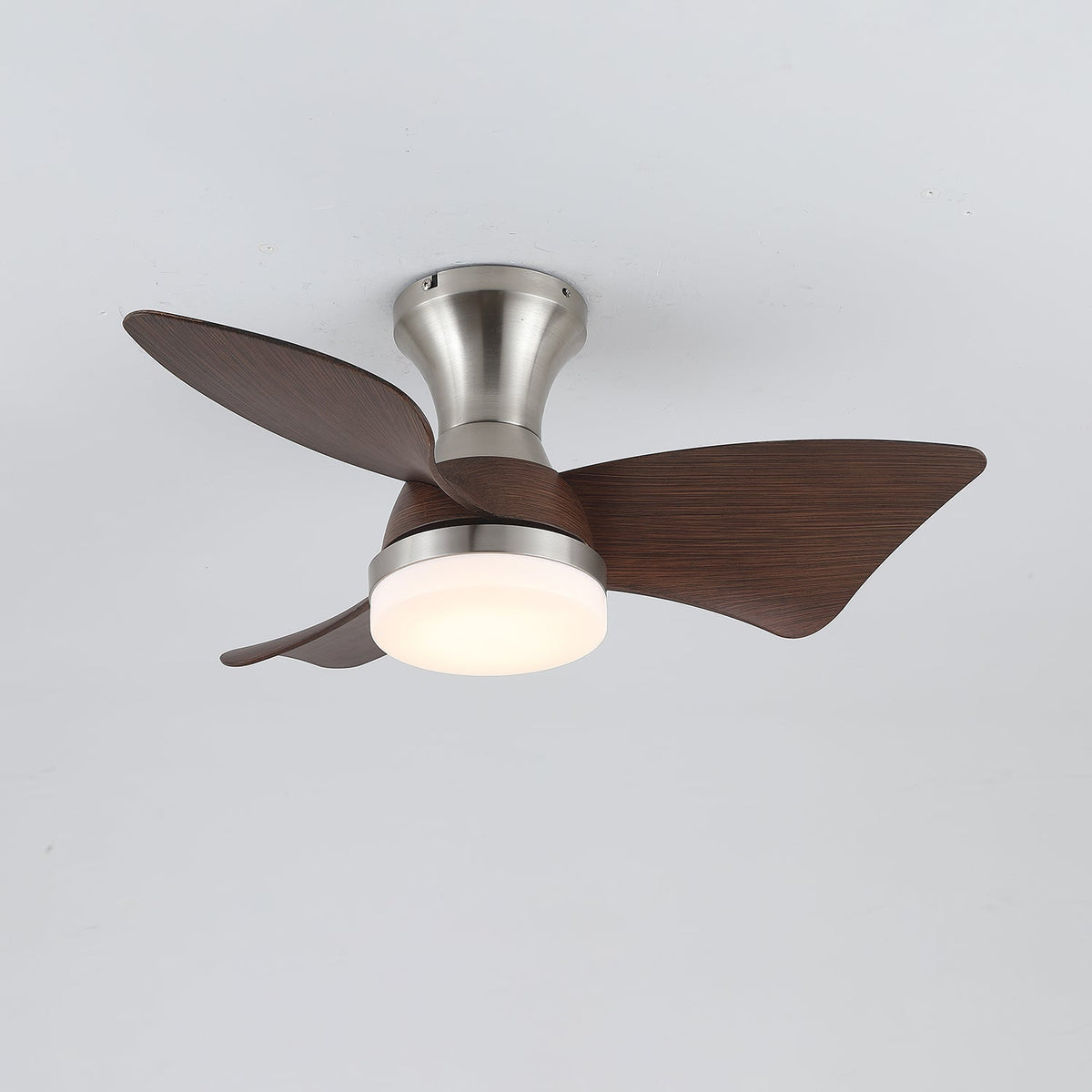 Aureon Moderne plafondventilator met verlichting van walnoothout