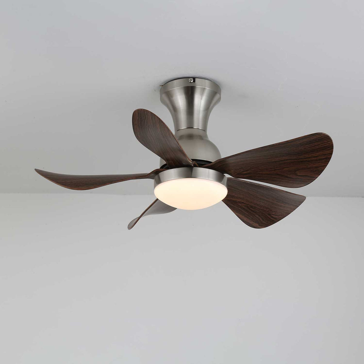 Novaro Moderne plafondventilator met verlichting van walnoothout