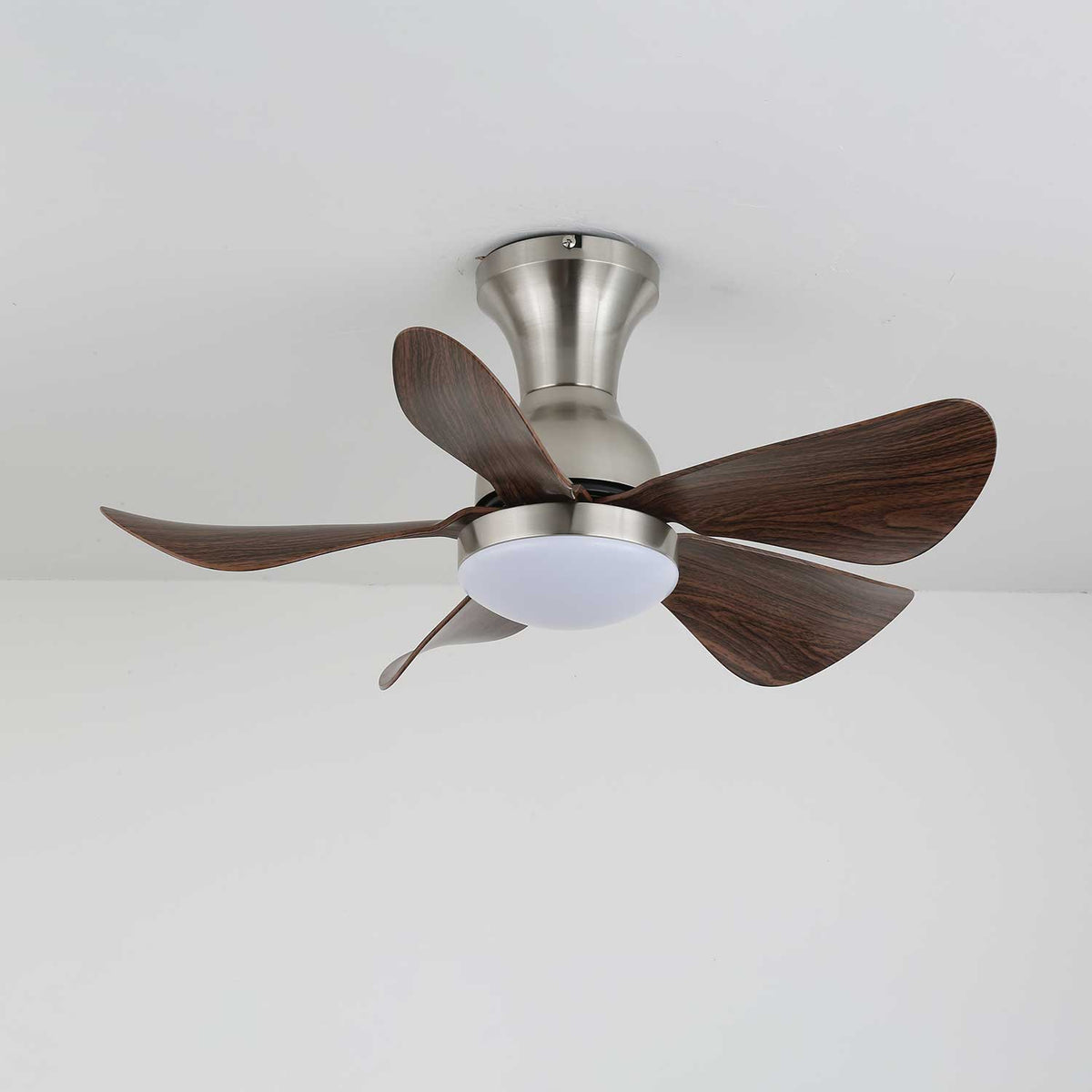 Novaro Moderne plafondventilator met verlichting van walnoothout