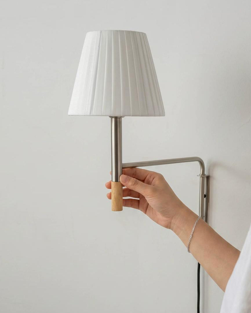 Claudine Swing wandlamp