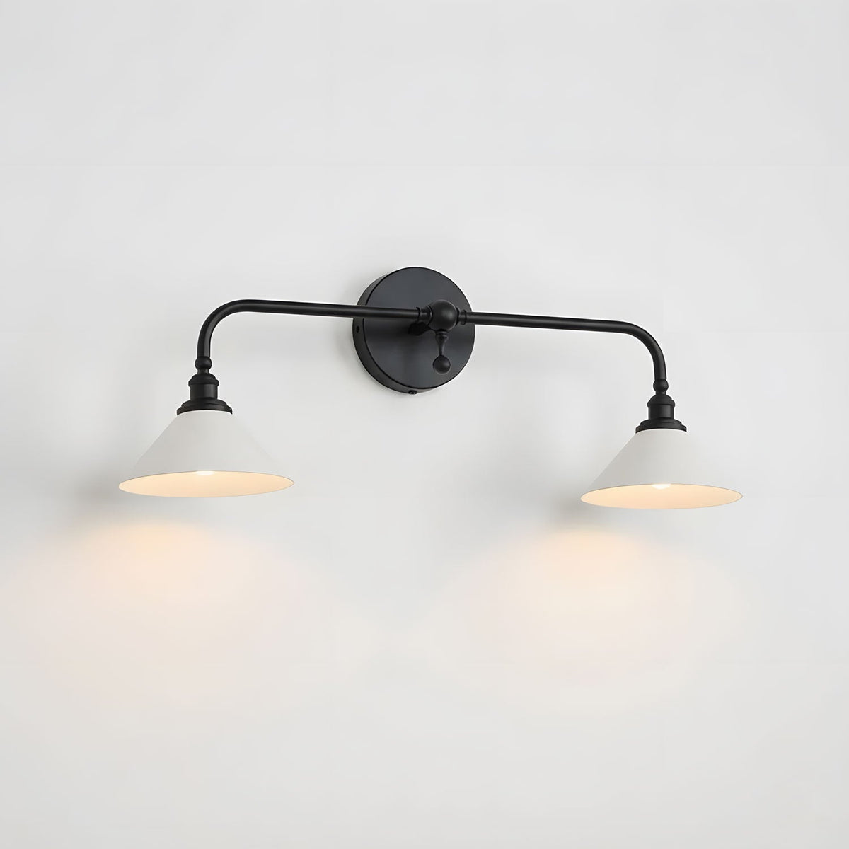 Dina Valerienne Minimalistische hoornvormige metalen wandlamp