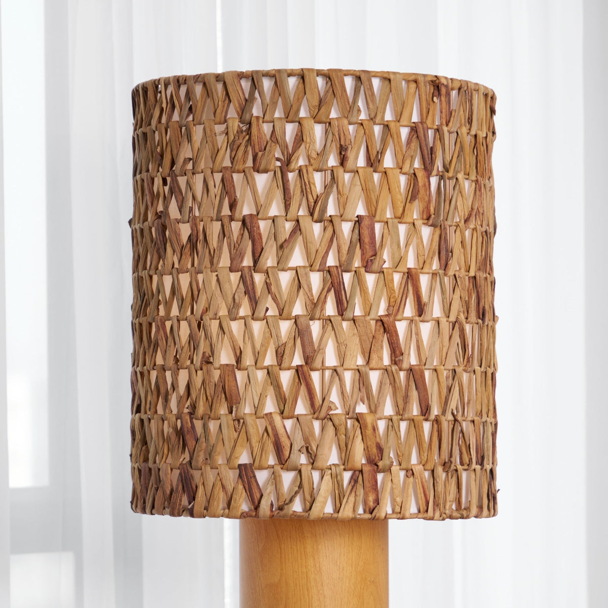 Lorenzo vloerlamp
