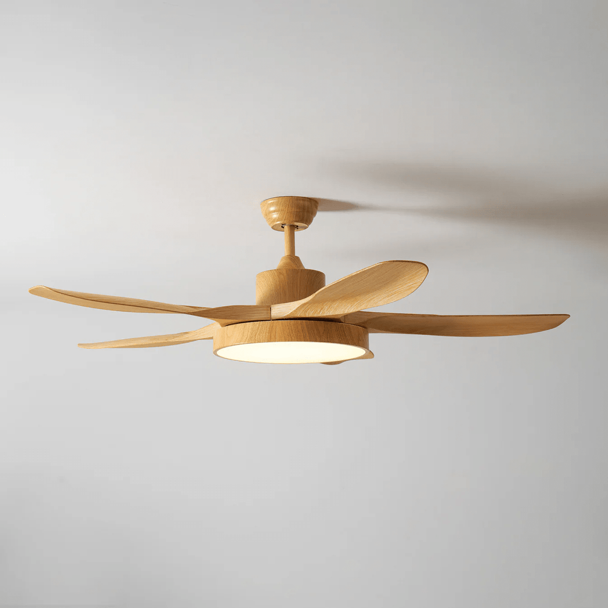 Renalella StillWind plafondventilator met verlichting