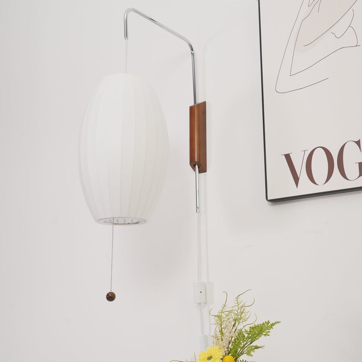 Aldinira wandlamp walnoot bal