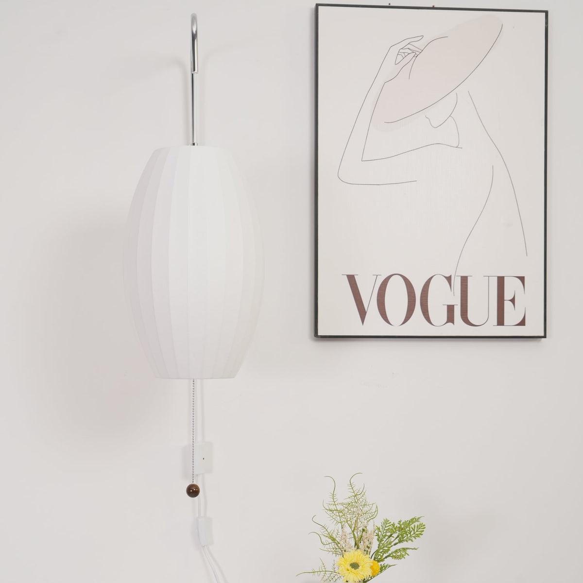 Aldinira wandlamp walnoot bal